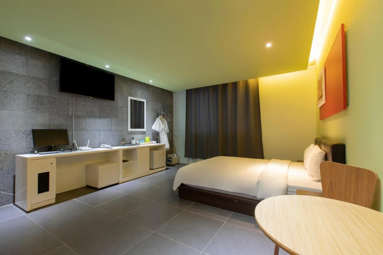 Incheon Pentastar Hotel 2*,