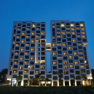 4* 호텔 로얄 엠포리움 공항