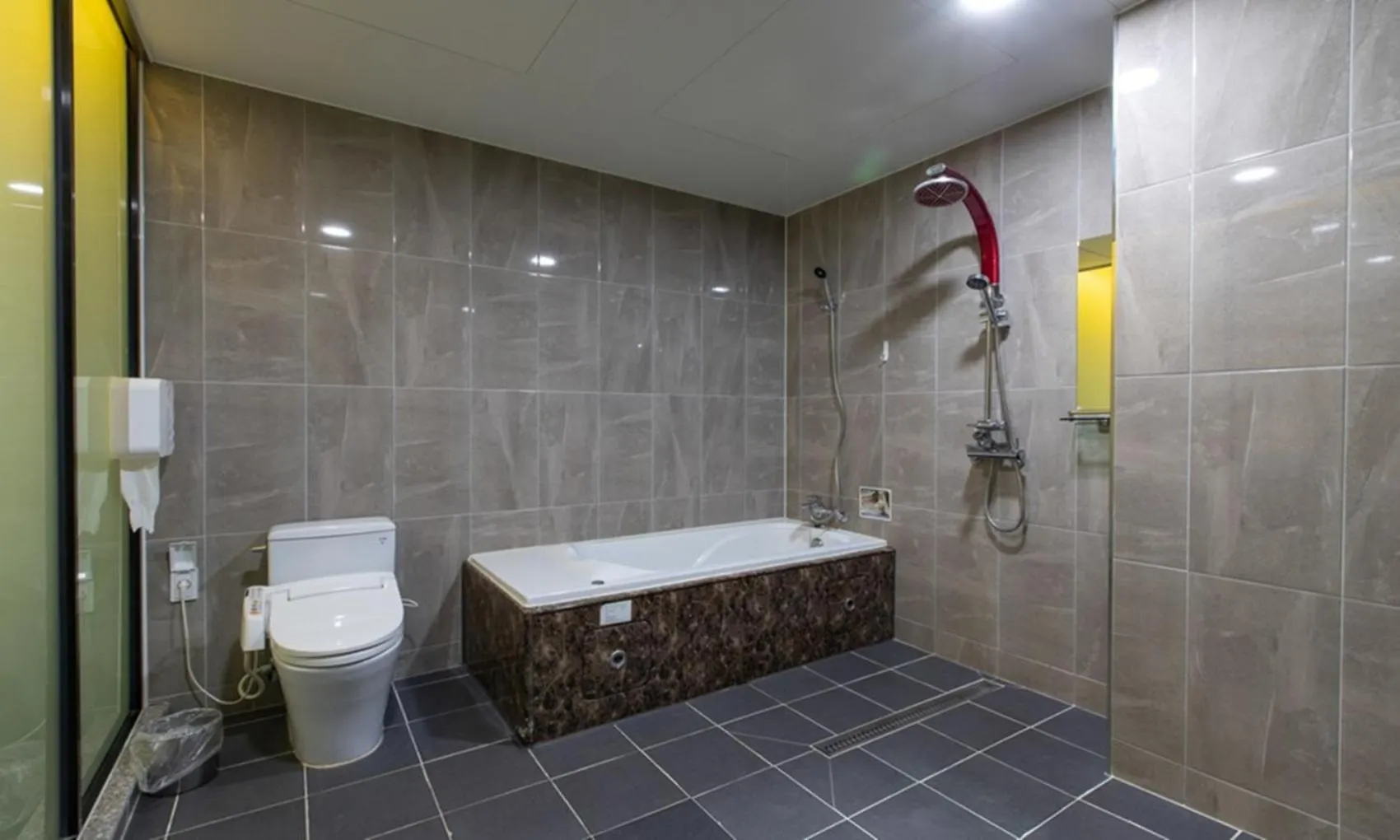 Incheon Pentastar Hotel